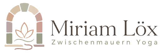 Miriam Löx Zwischenmauern Yoga